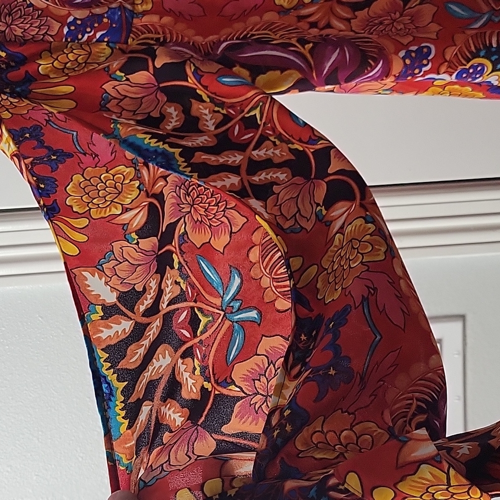 Colorful loft top - Picture 3 of 4